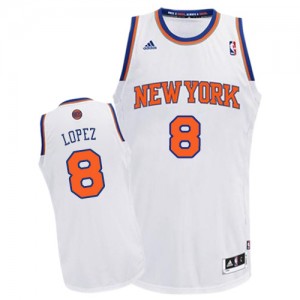 Maillot NBA Blanc Robin Lopez #8 New York Knicks Home Swingman Enfants Adidas