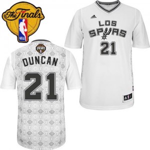 Maillot NBA San Antonio Spurs #21 Tim Duncan Blanc Adidas Authentic New Latin Nights Finals Patch - Homme