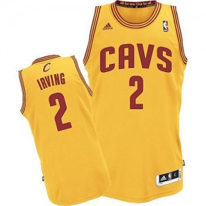 Cleveland Cavaliers Kyrie Irving #2 Alternate Swingman Maillot d'équipe de NBA - Or pour Homme