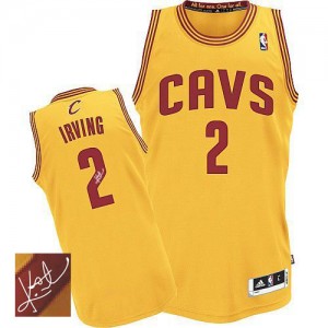 Maillot Authentic Cleveland Cavaliers NBA Alternate Autographed Or - #2 Kyrie Irving - Homme