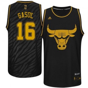 Maillot NBA Chicago Bulls #16 Pau Gasol Noir Adidas Authentic Precious Metals Fashion - Homme