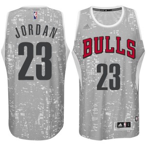Maillot NBA Chicago Bulls #23 Michael Jordan Gris Adidas Swingman City Light - Homme