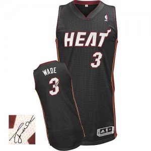 Maillot NBA Noir Dwyane Wade #3 Miami Heat Road Autographed Authentic Homme Adidas