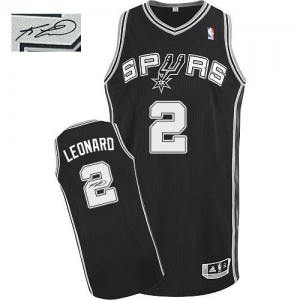 Maillot Authentic San Antonio Spurs NBA Road Autographed Noir - #2 Kawhi Leonard - Homme
