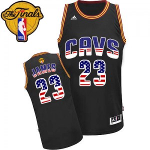 Maillot Authentic Cleveland Cavaliers NBA USA Flag Fashion 2015 The Finals Patch Noir - #23 LeBron James - Homme