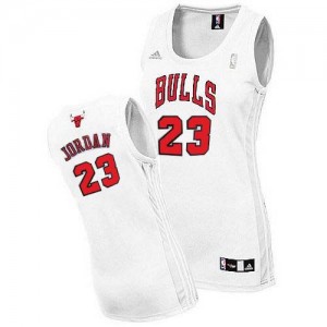 Chicago Bulls #23 Adidas Home Blanc Swingman Maillot d'équipe de NBA préférentiel - Michael Jordan pour Femme