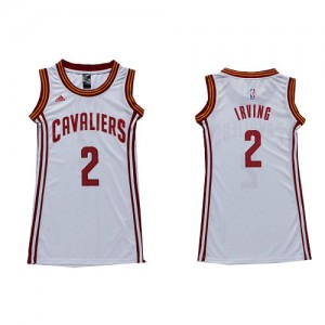 Cleveland Cavaliers Kyrie Irving #2 Dress Swingman Maillot d'équipe de NBA - Blanc pour Femme