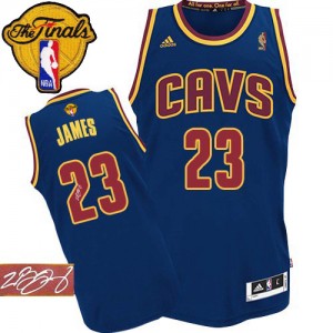 Maillot Authentic Cleveland Cavaliers NBA CavFanatic Autographed 2015 The Finals Patch Bleu marin - #23 LeBron James - Homme