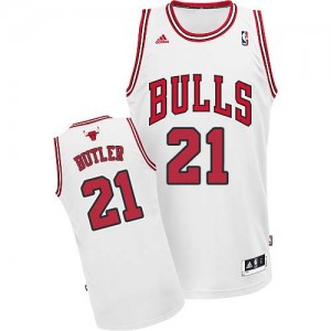 Maillot NBA Chicago Bulls #21 Jimmy Butler Blanc Adidas Swingman Home - Enfants
