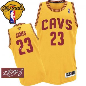 Maillot Adidas Or Alternate Autographed 2015 The Finals Patch Authentic Cleveland Cavaliers - LeBron James #23 - Homme